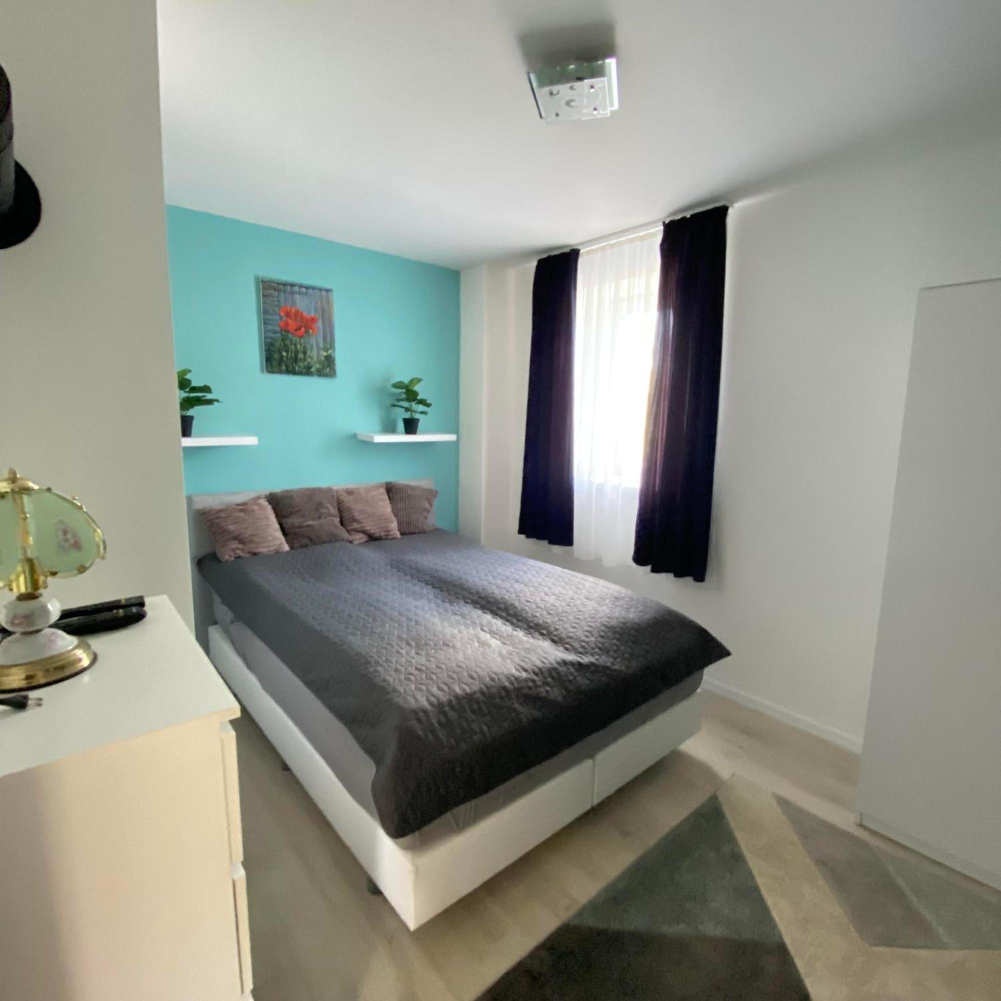 Perla Vendeghaz Igal Apartment Exterior photo